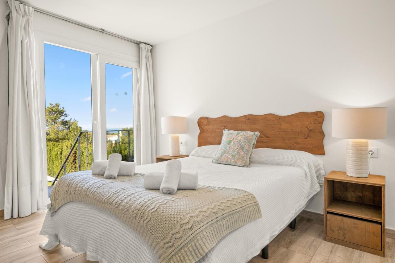 Villa Sunrise Son Bou Exterior photo